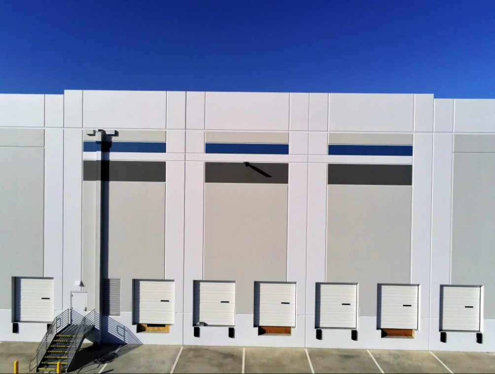 Commercial warehouse with fresh paint in Walnut Creek, CA